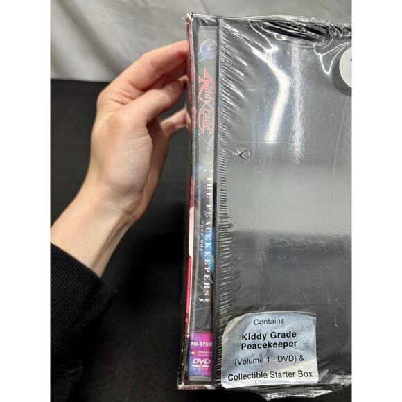 Sealed Kiddy Grade Collectible Starter Box DMGED W/ Vol 1: Peacekeeper Anime DVD - Picture 6 of 12